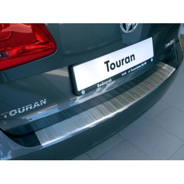 Накладка на задний бампер (матовая) Volkswagen Touran III (2015-) бренд – Croni главное фото